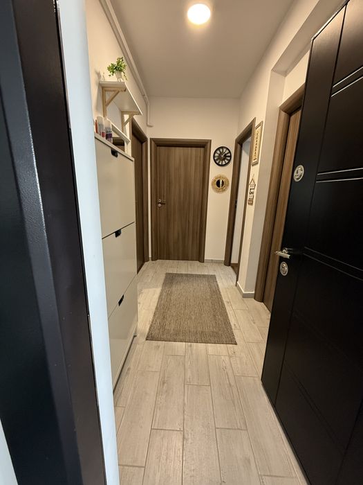 Apartament 3 camere de vanzare