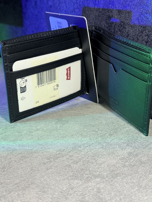 Portofel Levi’s piele Nou