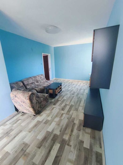 Дава се под наем Двустаен апартамент в София, Изгрев - 74 кв.м за 665 € - Снимка #2