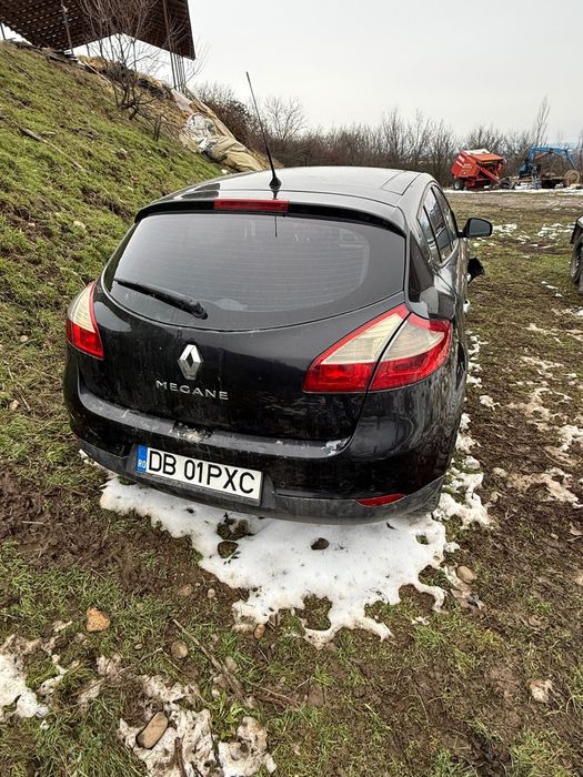 Dezmembrez Renault megane 3 din 2009, 1.5 dci 110cp