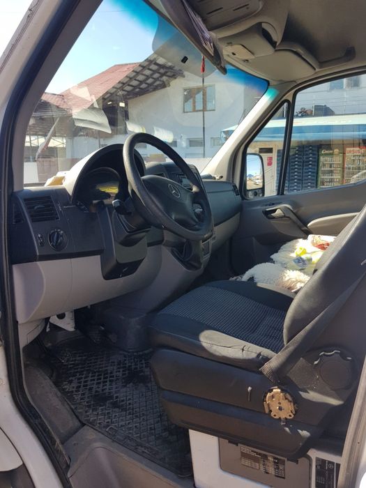 Vând Mercedes Sprinter 311