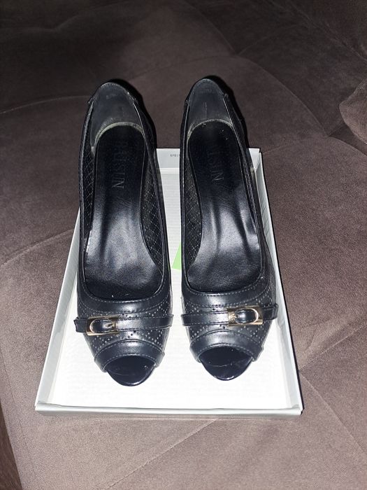 Елегантни обувки