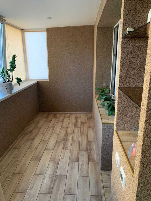 Продается  2 ком. Район 8 школы