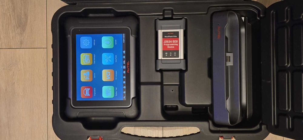 Vand Autel Maxisys Elite II licenta activa