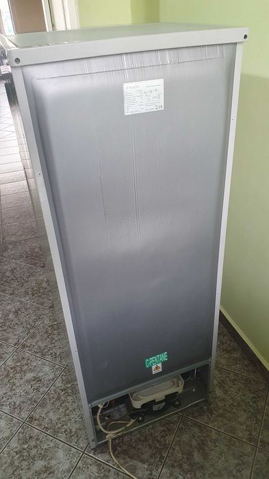 Хладилник Neo BCG-260