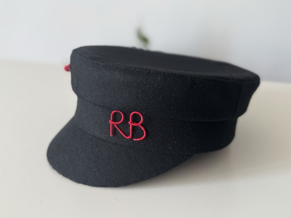 RB Шапки Ruslan Baginskiy