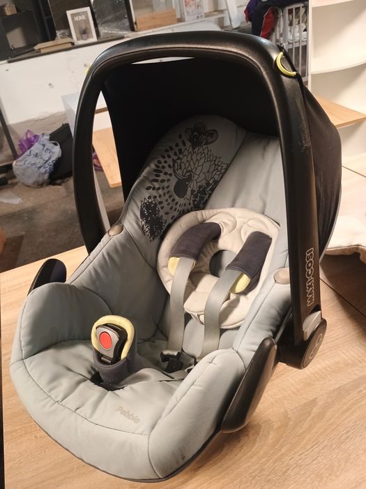 Столче за кола Maxi-Cosi Pebble