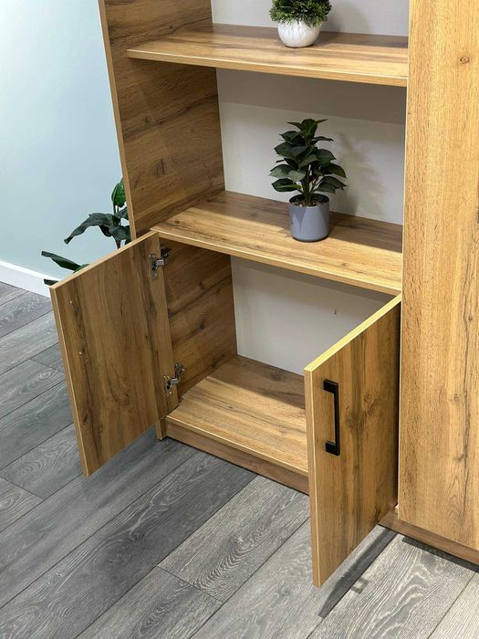 Шкаф офисный, шкаф для документов, шкаф гардероб, вешалка, полки