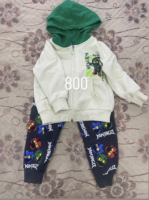 Продам детские вещи