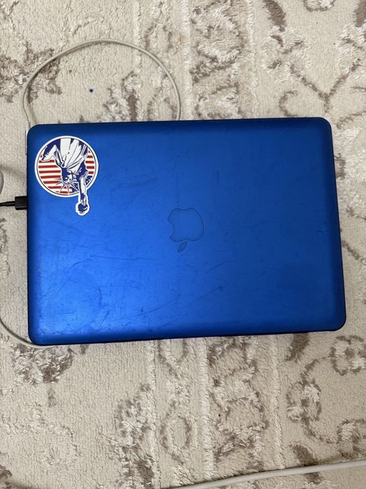 Macbook нерабочий (можно починить)