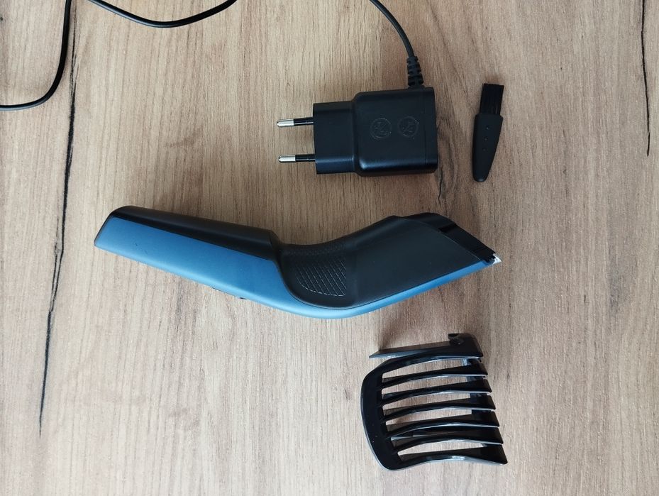 Машинка за подстригване Filips