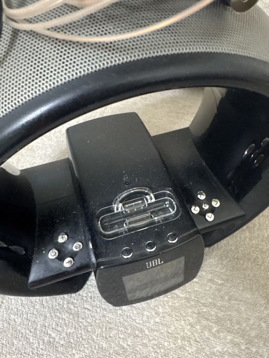 Радио колонка JBL оригинал отличное