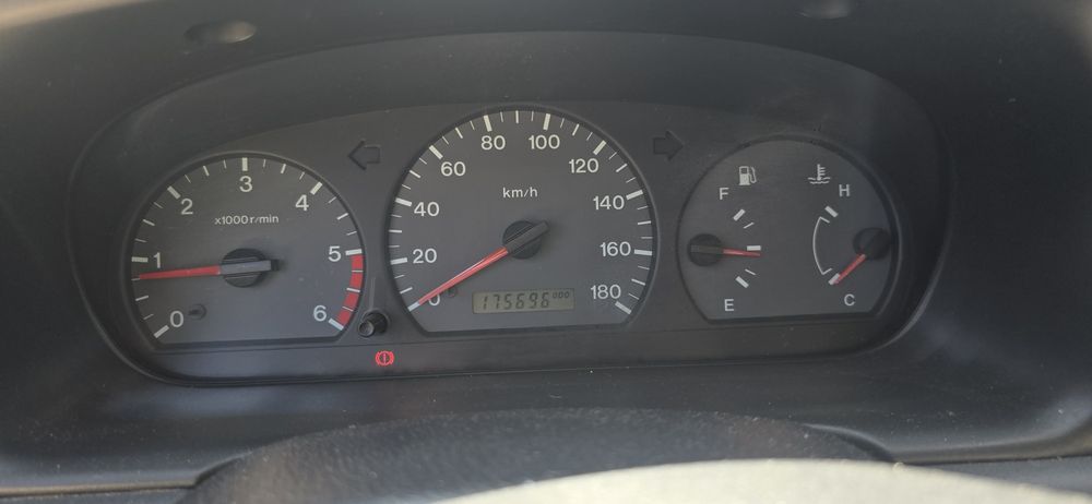 Mazda B2500D Diesel