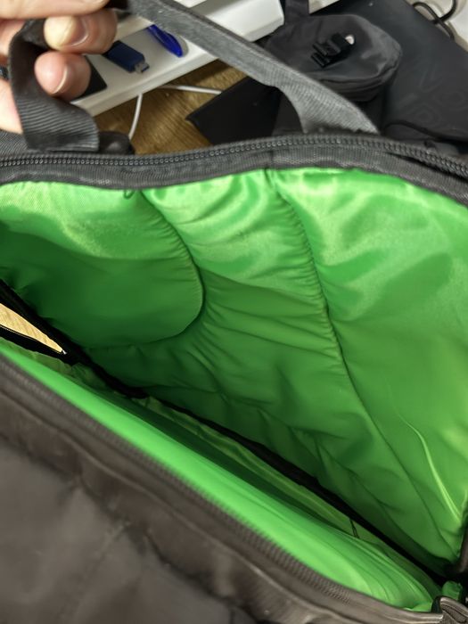 Rucsac Foto Rivacase - Compartimentat - Ușor și Compact