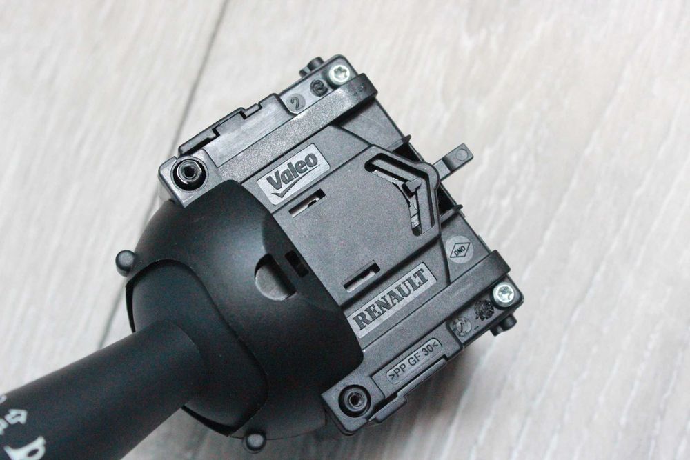 Bloc Lumini  Manetă Semnalizare Dacia Logan 2- Originală