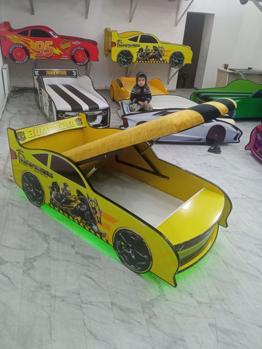 Bolalar uchun MOSHINA-KRAVAT