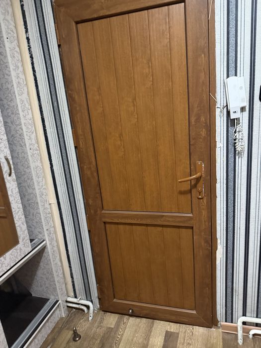 продается межкомнатные двери