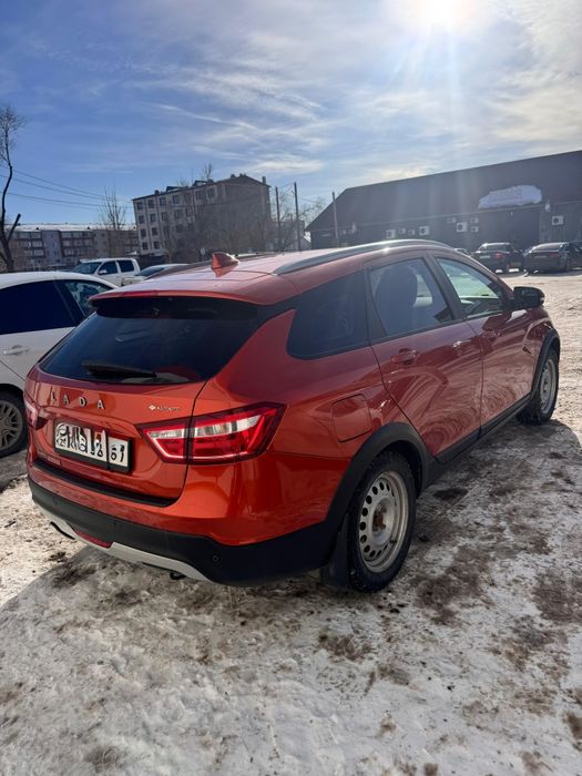 Продам Ладу Весту св кросс