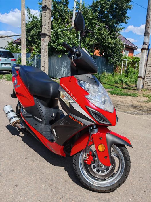 Продам   скутер.