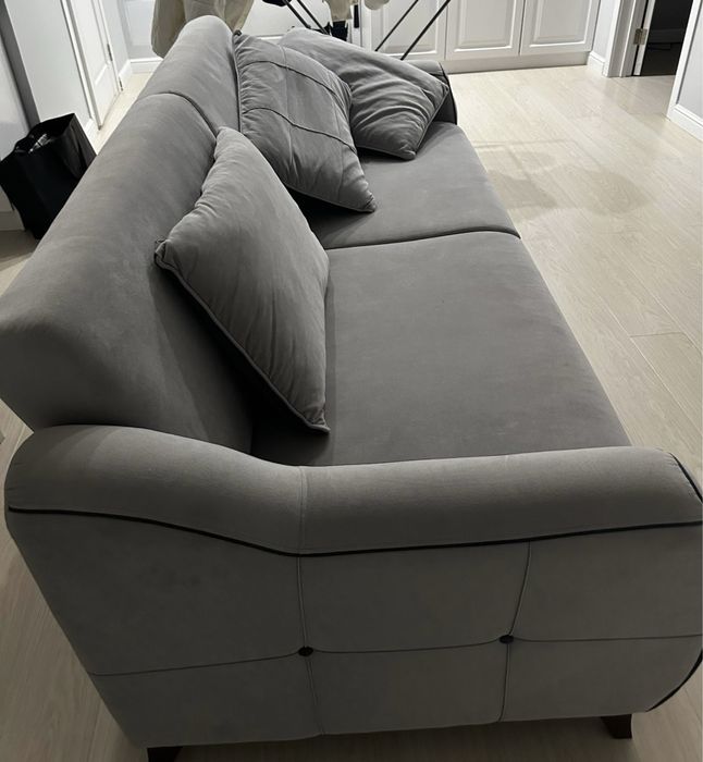 Серый диван раздвижной