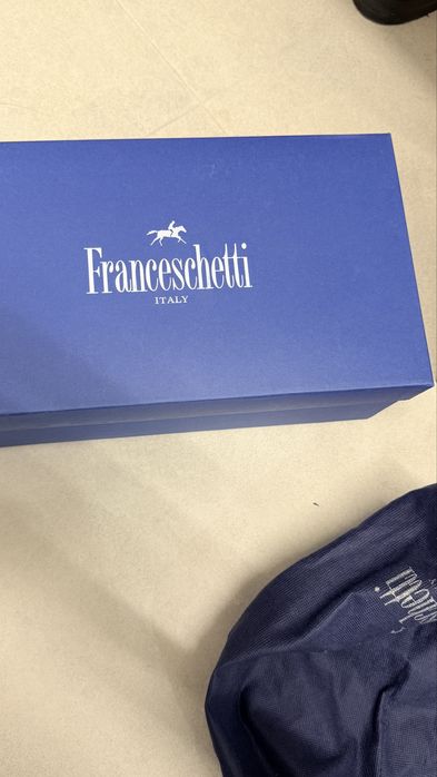 Кожаные кроссовки от Franceschetti оригинал размер 41