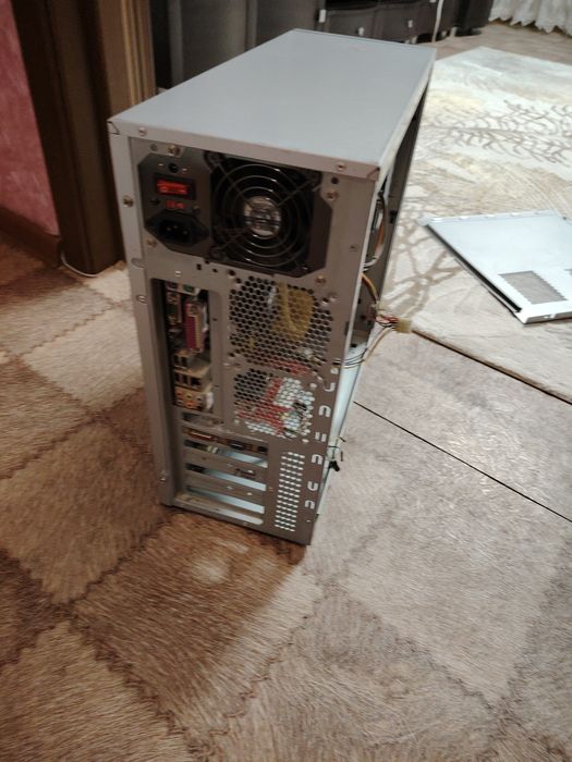 Продаю компьютер