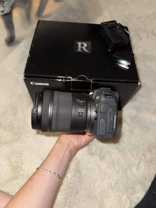 Aparat Canon EOS RP Mirrorless