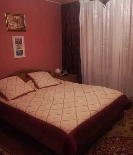 Дава се под наем Тристаен апартамент в Пловдив, Център - 90 кв.м за 321.3 € - Снимка #3