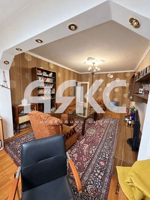 Продава се Четиристаен апартамент в София, Хаджи Димитър - 100 кв.м за 2099 €/кв.м - Снимка #1