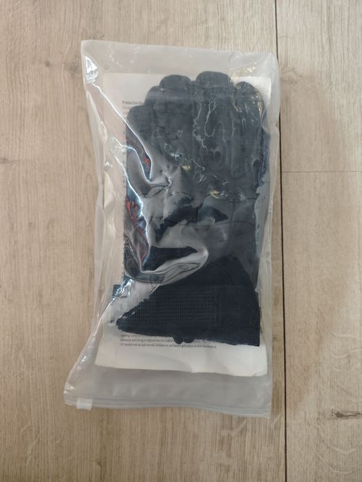 Тактически ръкавици, размер М  15 лева