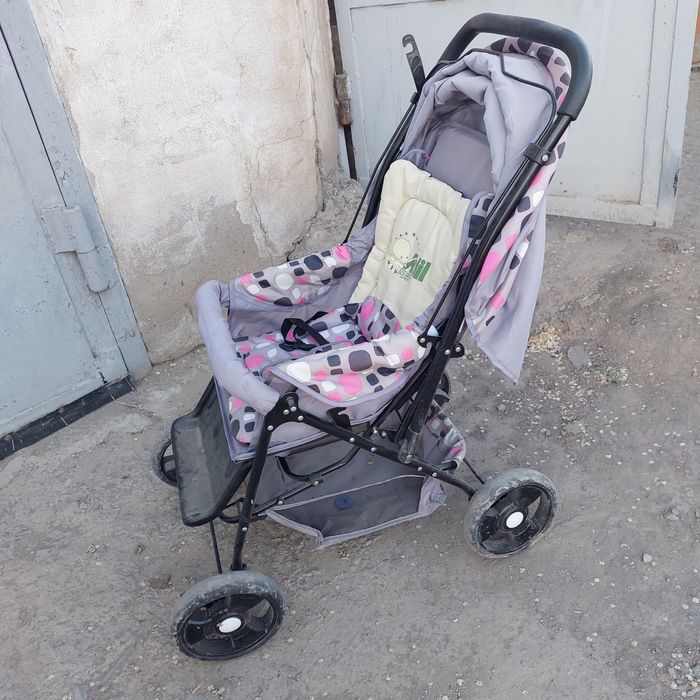 Продам б/у коляску в хорошем состоянии