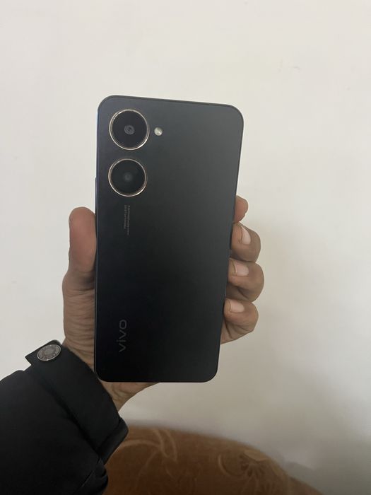 Срочно продам телефон