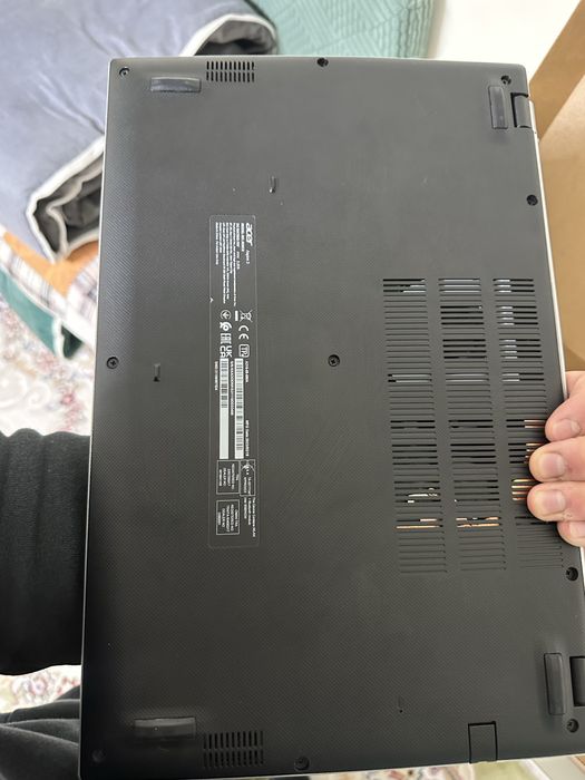 Ноутбук Acer aspire 3