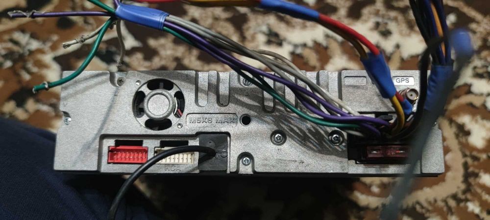 Продам магнитолу Е5-1158Т