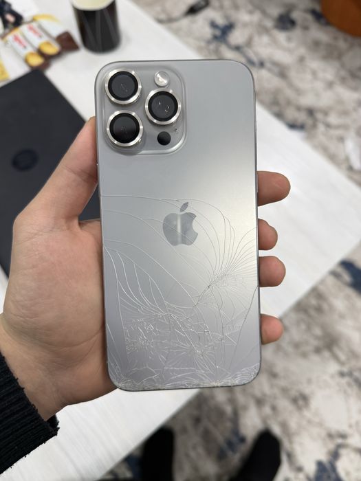 IPHONE 15 promax 256gb srochna