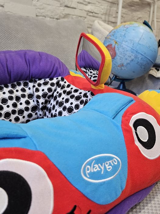 Барбарон, игрален център Кола, Playgro