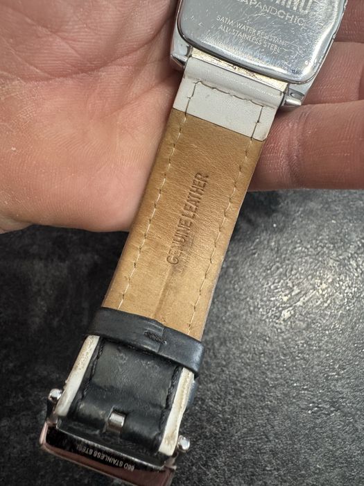 Унисекс часовник MOSCHINO