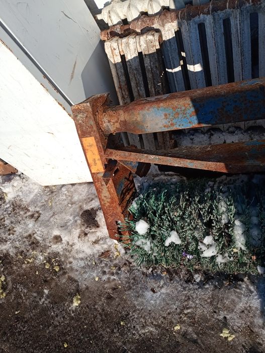 Продам щётку на мтз