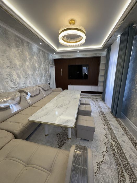 3 xonalik qilingan tayyor kvartira sotiladi