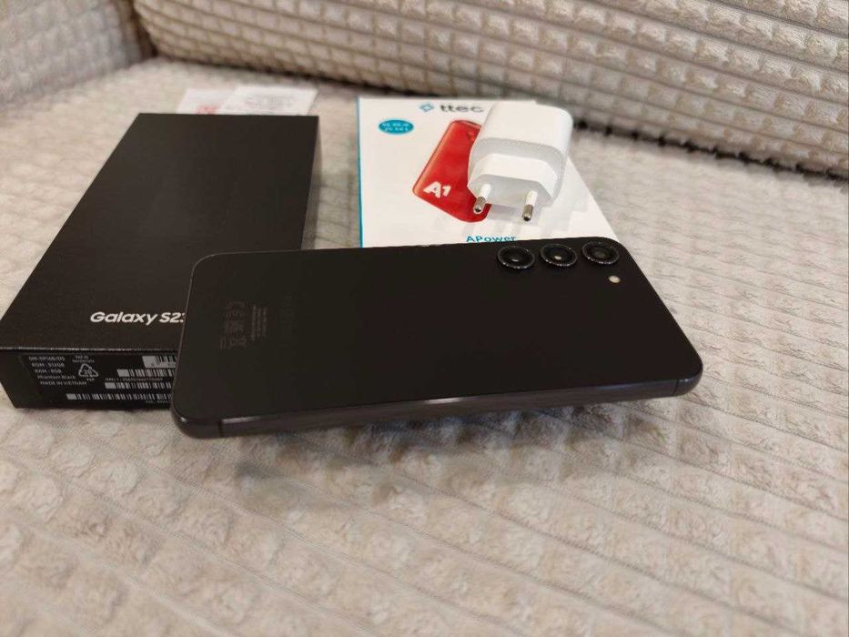 Samsung Galaxy S23+ 512GB ОТЛИЧЕН комплект с powerbank смартфон телефон