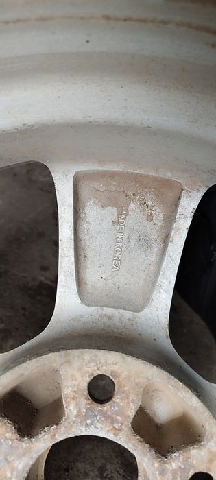 Продам оригинальные диски R16 5/114.3