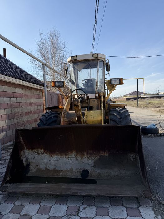 Продам погрузчик , 2 катка