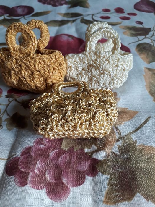 Маленькие сумочки для бижутерии,ювелирки.