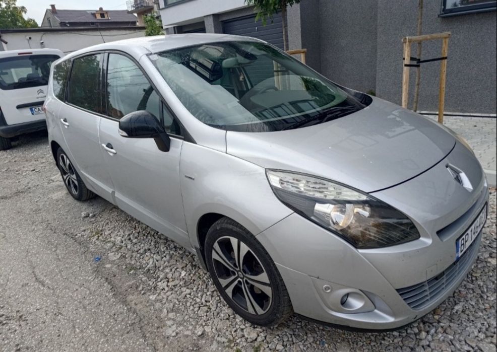 Рено Гранд Сценик Renault Grand Scenic