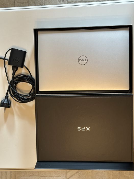 Dell XPS 13 9510, ca nou in cutie cu toate accesoriile