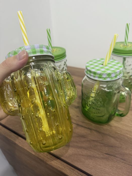 Стаканы под напитки, высокие, б/у