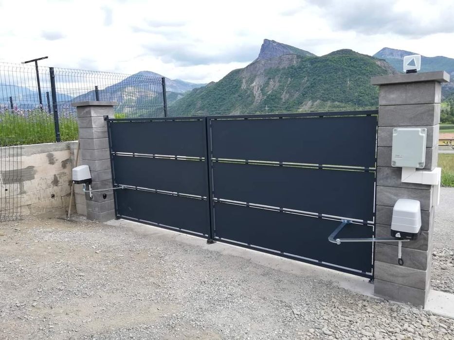 Automatizari porti cu telecomanda