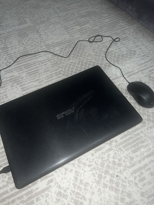 Продам ноутбук asus