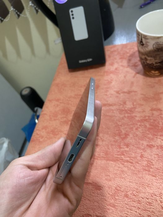 Samsung S24+plyus Vetnam