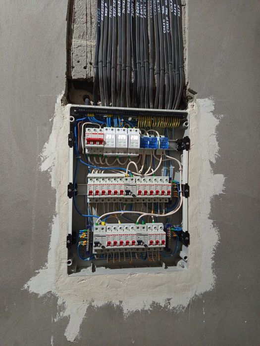 Электромонтажные работы 24/7